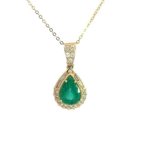 DIAMOND EMERALD GOLD PENDANT 14K YELLOW TEAR DROP SHAPE W/CHAIN: DIAMOND EMERALD GOLD PENDANT 14K YELLOW TEAR DROP SHAPE W/CHAIN Elevate your jewelry collection with this stunning pendant and chain necklace, it is a fine of jewelry featuring a teardrop-shaped penda