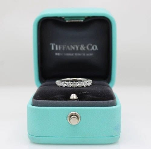 TIFFANY & CO PLATINUM 950 FOREVER 0.56 TCW NATURAL DIAMOND BAND RING SIZE 5 (1 of 2)