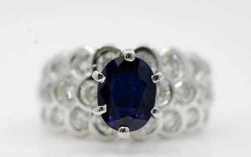 PLATINUM 3.35 TCW BLUE SAPPHIRE & NATURAL DIAMOND RING SIZE 7.5 - 14.3 GRAMS: PLATINUM 3.35 TCW BLUE SAPPHIRE & NATURAL DIAMOND RING SIZE 7.5 - 14.3 GRAMS PLATINUM 3.35 TCW BLUE SAPPHIRE & NATURAL DIAMOND RING SIZE 7.5 - 14.3 GRAMS Description Platinum 3.35 TCW Blue Sapphire & 