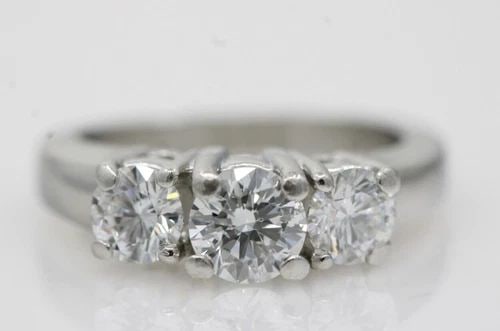 PLATINUM 1.50 TCW NATURAL DIAMOND 3 STONE ENGAGEMENT RING SIZE 6 ~ 10.7 GRAMS: PLATINUM 1.50 TCW NATURAL DIAMOND 3 STONE ENGAGEMENT RING SIZE 6 ~ 10.7 GRAMS PLATINUM 1.50 TCW NATURAL DIAMOND 3 STONE ENGAGEMENT RING SIZE 6 ~ 10.7 GRAMS Description Platinum 1.50 TCW Natural Diamon