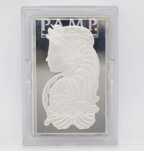 PAMP SUISSE LADY FORTUNA 250 GRAM .999 FINE SILVER BAR - IN CAPSULE W/ ASSAY: PAMP SUISSE LADY FORTUNA 250 GRAM .999 FINE SILVER BAR - IN CAPSULE W/ ASSAY Description PAMP Suisse Lady Fortuna 250 gram .999 Fine Silver Bar - In Capsule w/ Assay Bar is in uncirculated condition. 