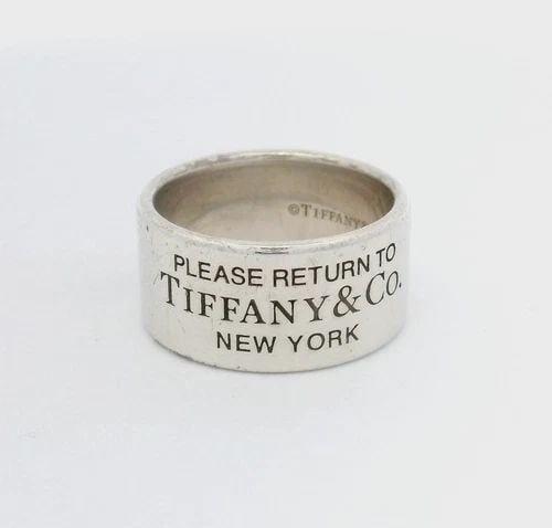TIFFANY &CO PLEASE RETURN TO TIFFANY STERLING SILVER 10MM WIDE BAND RING SZ 6.5: TIFFANY &CO PLEASE RETURN TO TIFFANY STERLING SILVER 10MM WIDE BAND RING SZ 6.5 Description Tiffany &Co Please Return To Tiffany Sterling Silver 10mm Wide Band Ring Item is in good condition. May show
