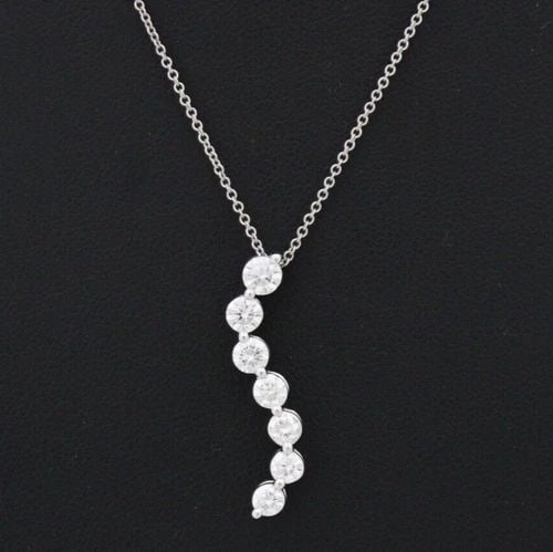 14K WHITE GOLD 1 TCW LAB GROWN DIAMOND PENDANT W/ 16" NECKLACE: 14K WHITE GOLD 1 TCW LAB DROWN DIAMOND PENDANT W/ 16" NECKLACE 14K WHITE GOLD 1 TCW LAB DROWN DIAMOND PENDANT W/ 16" NECKLACE Description 14K White Gold 1 TCW Lab Drown Diamond Pendant w/ 16" Necklace