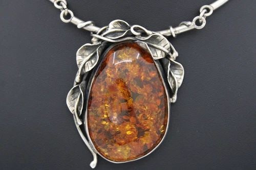 VINTAGE STERLING SILVER HUGE BALTIC AMBER PENDANT NECKLACE 15" CHOKER (1 of 2)