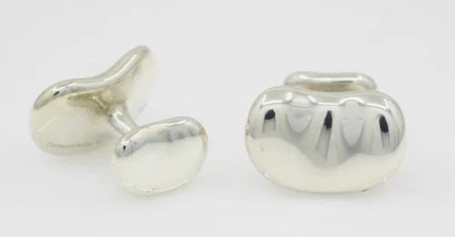 TIFFANY & CO. ELSA PERETTI STERLING SILVER BEAN DESIGN CUFFLINKS (1 of 2)