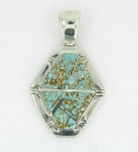 LARGE FT NAVAJO INLAID KINGMAN TURQUOISE STERLING SILVER PENDANT ~ 24.1 GRAMS: LARGE FT NAVAJO INLAID KINGMAN TURQUOISE STERLING SILVER PENDANT ~ 24.1 GRAMS Description Large Navajo Kingman Turquoise Inlaid Sterling Silver Pendant Signed FT Item is in great condition. May show s