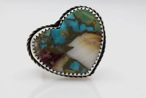NAVAJO R. BEGAY STERLING SILVER BLUE DAHLIA TURQUOISE HEART RING: NAVAJO R. BEGAY STERLING SILVER BLUE DAHLIA TURQUOISE HEART RING Description Navajo R. Begay Sterling Silver Blue Dahlia Turquoise Heart Ring Item is in good condition. May show signs of wear and/or t