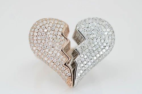 ICED LONDON STERLING 10 TCW D/VVS GENUINE MOISSANITE BROKEN HEART RING SIZE 11.5 (1 of 2)