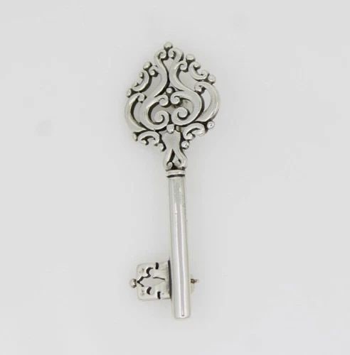 JAMES AVERY STERLING SILVER SKELETON KEY PIN BROOCH 3.5 GRAMS (1 of 2)