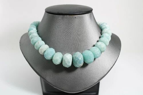 JAY KING DTR STERLING FACETED TURQUOISE BLUE OPAL 18 - 21" NECKLACE: JAY KING DTR STERLING FACETED TURQUOISE BLUE OPAL 18 - 21" NECKLACE Description Jay King DTR Sterling Faceted Turquoise Blue Opal 18 - 21" Necklace Item is in great condition. May show signs of wear a