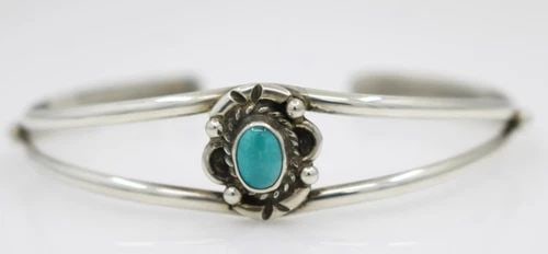 BETTY THOMAS STERLING SILVER TURQUOISE CUFF BRACELET 6.5" - 9.9 GRAMS (1 of 2)