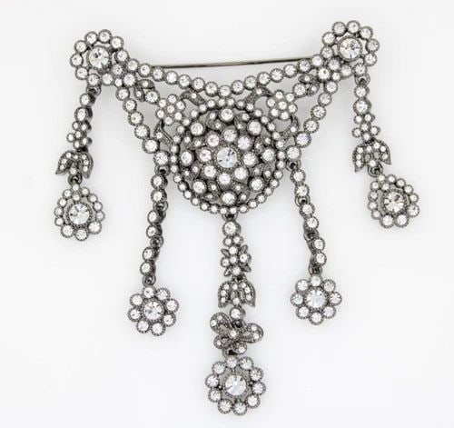 JOAN RIVERS CRYSTAL CHANDELIER DANGLE PIN BROOCH (1 of 2)