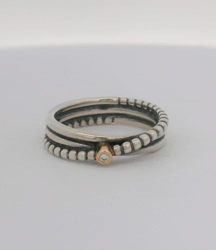 AUTHENTIC PANDORA STERLING SILVER & 14K GOLD DIAMOND RISING STAR RING SIZE 7: AUTHENTIC PANDORA STERLING SILVER & 14K GOLD DIAMOND RISING STAR RING SIZE 7 Description Authentic Pandora Sterling Silver & 14k Gold Diamond Rising Star Ring Item is in good condition. May show signs