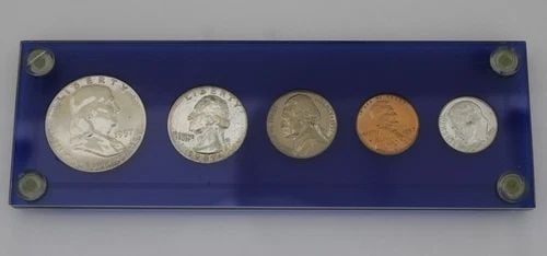 1957 UNITED STATES MINT PROOF SET BLUE HARD PLASTIC HOLDER (1 of 2)