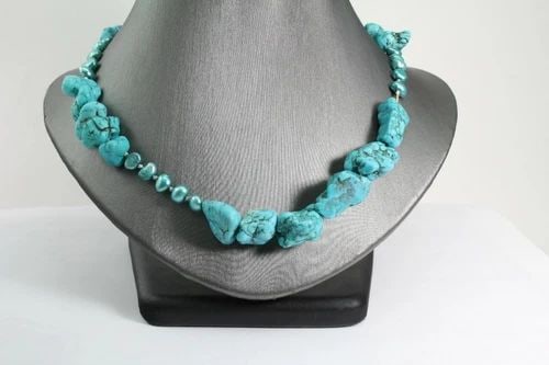VINTAGE HANDCRAFTED TURQUOISE BEADED NUGGET STERLING SILVER CLASP 25" NECKLACE: VINTAGE HANDCRAFTED TURQUOISE BEADED NUGGET STERLING SILVER CLASP 25" NECKLACE VINTAGE HANDCRAFTED TURQUOISE BEADED NUGGET STERLING SILVER CLASP 25" NECKLACE Description VINTAGE HANDCRAFTED TURQUOISE 