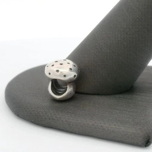 AUTHENTIC PANDORA STERLING SILVER BLACK OXI DOTTED MUSHROOM CHARM 790126 (1 of 2)