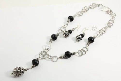 STERLING SILVER W/ BLACK BEADS 18" NECKLACE & PIERCED 1.5" DROP EARRING SET (1 of 2)