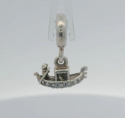 RETIRED PANDORA STERLING SILVER GONDOLA VENICE BOAT CHARM 791143CZ (1 of 2)