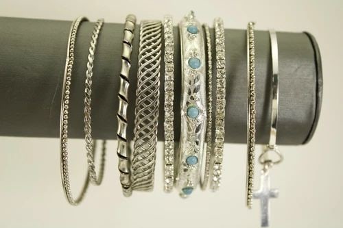 LOT OF 10 VINTAGE COSTUME BANGLE BRACELETS ASSORTED STYLES FREE SHIPPING!! (1 of 2)