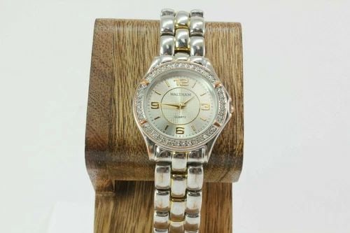 WALTHAM TWO TONE CRYSTAL BEZEL SILVER DIAL STAINLESS STEEL LADIES WATCH WTH23 (1 of 2)