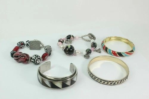 LOT OF 5 COSTUME BRACELETS: BANGLE, CUFF, & BEADED (1 of 2)