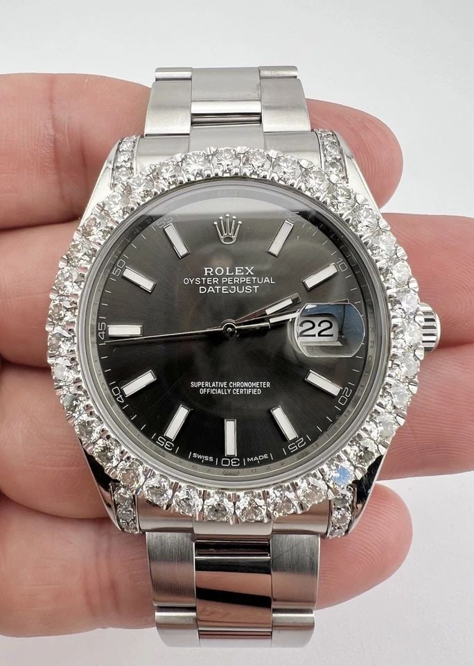 ROLEX DATEJUST II 41MM 4.90CT DIAMOND BEZEL/RHODIUM GRAY WATCH 116300 WATCH (1 of 2)