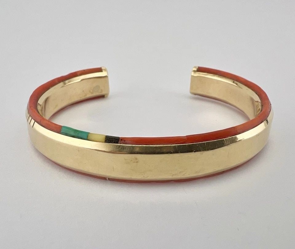RARE JIMMIE KING JR NAVAJO 14K YELLOW GOLD CORAL & TURQUOISE CUFF BRACELET 47.8G: RARE JIMMIE KING JR NAVAJO 14K YELLOW GOLD CORAL & TURQUOISE CUFF BRACELET 47.8G RARE Jimmie King JR Navajo 14K Yellow Gold Coral & Turquoise Flush Inlay Cuff Bracelet 47.8g Cuff is Slightly Over 5" T