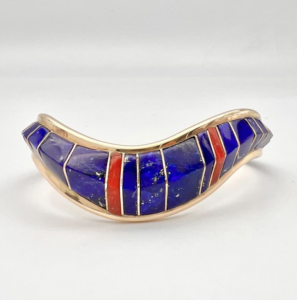 VTG NAVAJO 14K YELLOW GOLD NATURAL LAPIS LAZULI & CORAL ZIG ZAG CUFF BRACELET (1 of 2)