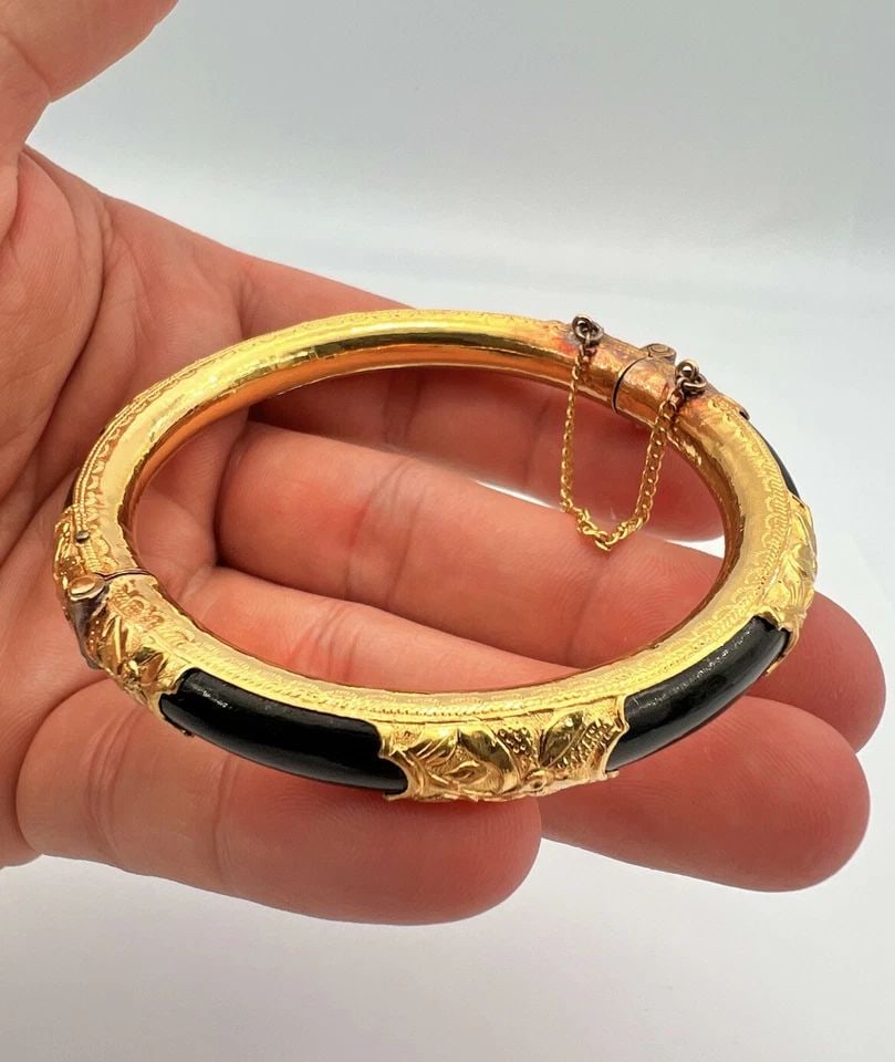 ANTIQUE CHINESE 24K YELLOW GOLD BLACK GEM 8MM 6.5" HINGED BRACELET BANGLE 26.9G (1 of 2)