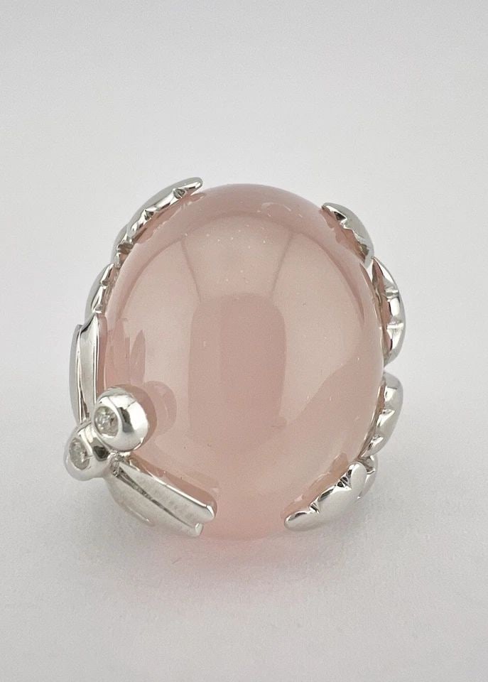 CHRISTIAN DIOR ROSE PINK QUARTZ & DIAMOND 18K WHITE GOLD DRAGONFLY COCKTAIL RING: CHRISTIAN DIOR ROSE PINK QUARTZ & DIAMOND 18K WHITE GOLD DRAGONFLY COCKTAIL RING Christian Dior Pink Quartz & Diamond 18k White Gold Dragonfly Cocktail Ring Ring Size: 5.5 - Can Be Resized Metal: 18k 