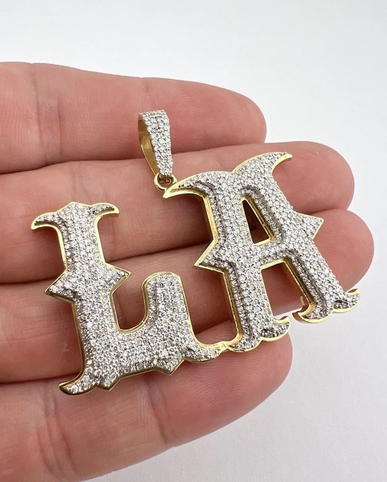 CUSTOM 18K YELLOW GOLD LOS ANGELES "LA" - 3.00CT DIAMOND LETTER PENDANT 18.2G: CUSTOM 18K YELLOW GOLD LOS ANGELES "LA" - 3.00CT DIAMOND LETTER PENDANT 18.2G Custom 18k Yellow Gold Los Angeles "LA" - 3.00ct Diamond Letter Pendant 18.2g Size: 1 5/8" Tall by 2" Wide at The Base Wei