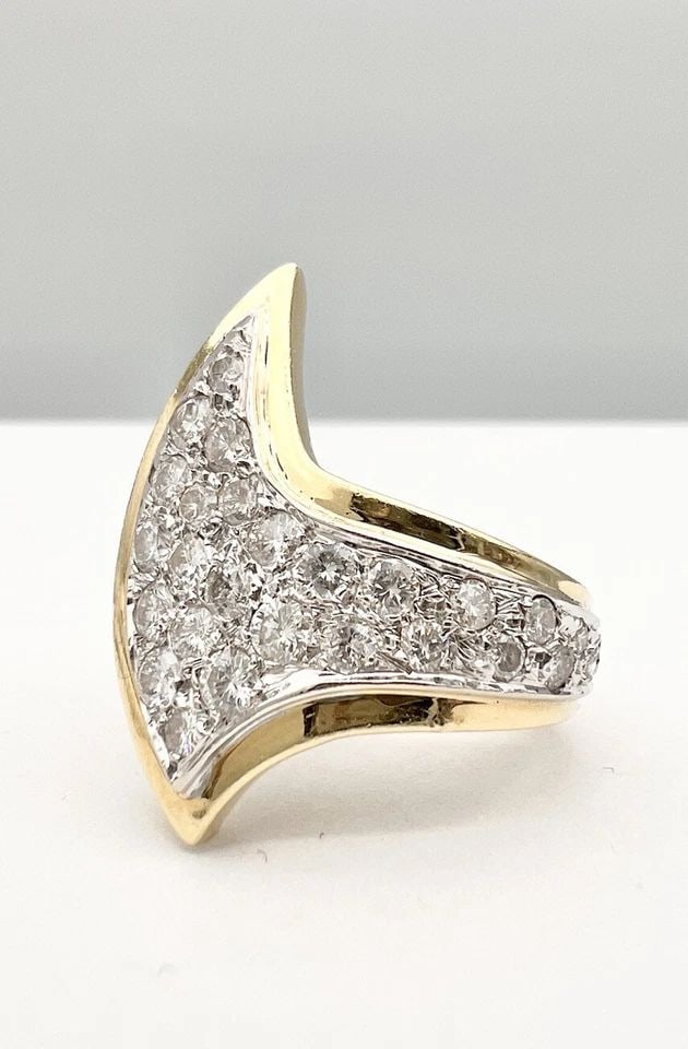 VINTAGE MODERNIST ASYMMETRICAL 18K YELLOW GOLD & 1.00TCW DIAMOND AXE HANDLE RING: VINTAGE MODERNIST ASYMMETRICAL 18K YELLOW GOLD & 1.00TCW DIAMOND AXE HANDLE RING Vintage Modernist Asymmetrical 18k Yellow Gold & 1.00tcw Diamond Axe Handle Ring Size: 6.25 - Can Be Resized Metal: 18k