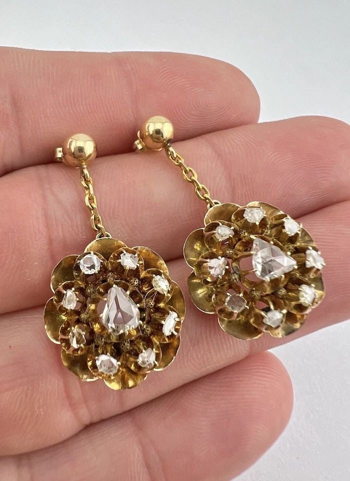ANTIQUE VICTORIAN GOLD NATURAL ROSE CUT DIAMOND CLUSTER CLAW SET DROP EARRING: Antique Victorian Gold Natural Rose Cut Diamond Cluster Claw Set Drop Earring Size: 1 3/8" Tall With Dangle By 3/4" Wide At The Base Metal: Test Different Kt in Different Spots - Guaranteed Real Gold 