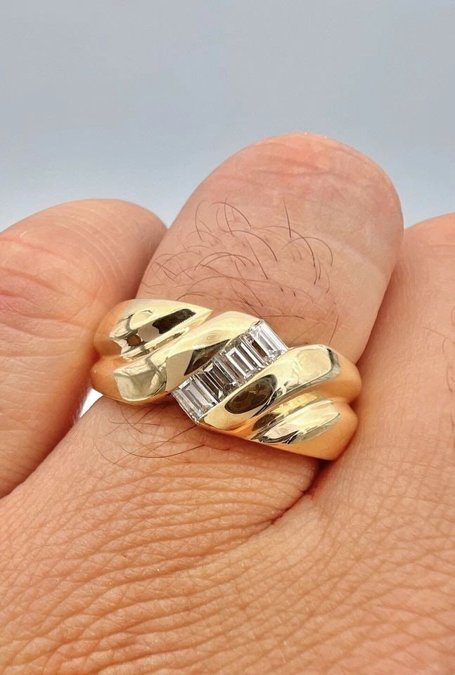 DESIGNER 14K YELLOW GOLD .50CT VS BAGUETTE DIAMOND MEN'S WEDDING BAND RING 12.5G (1 of 2)