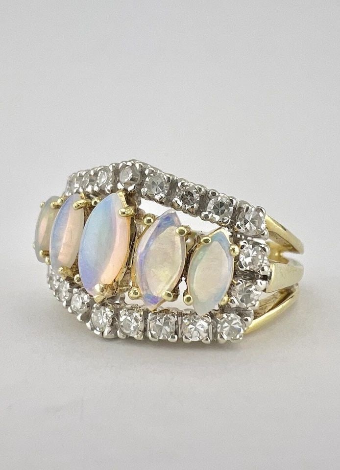CASBAH 18K YELLOW GOLD MARQUISE CUT AUSTRALIAN FIRE OPAL & DIAMOND HALO RING: CASBAH 18K YELLOW GOLD MARQUISE CUT AUSTRALIAN FIRE OPAL & DIAMOND HALO RING CASBAH 18k Yellow Gold Marquise Cut Australian Fire Opal & Diamond Halo Ring Casbah 18k gold heavy 2.0ct VS1 clarity and F 