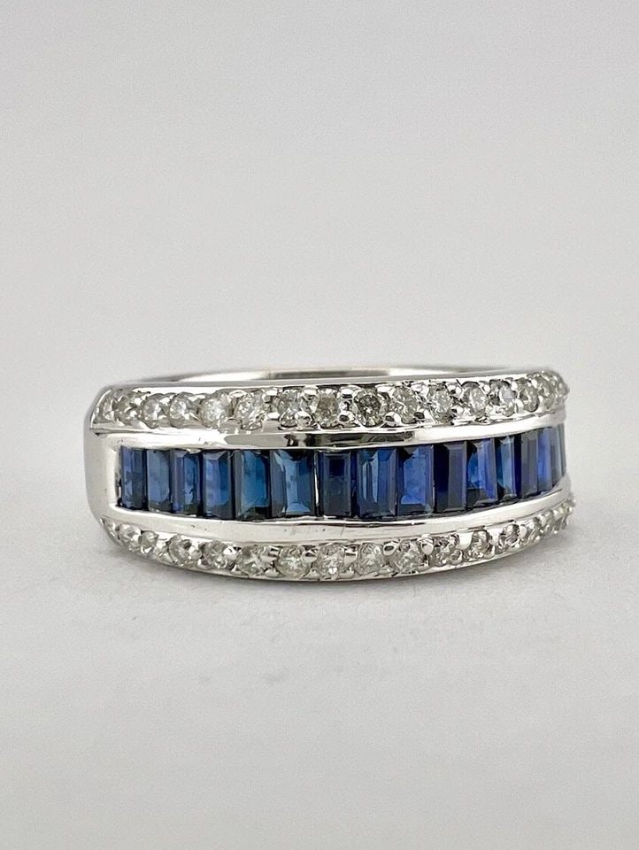 DESIGNER 14K WHITE GOLD CHANNEL SET BAGUETTE BLUE SAPPHIRE & DIAMOND BAND RING (1 of 2)