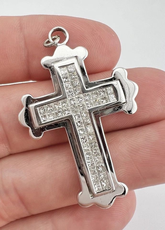 14K WHITE GOLD 1.50CT APPROX. INVISIBLE SET PRINCESS CUT DIAMOND CROSS PENDANT (1 of 2)