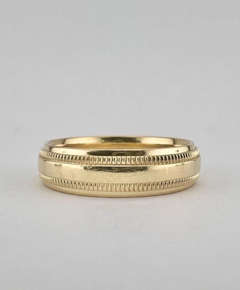 14K YELLOW GOLD MILGRAIN ENGAGEMENT WEDDING COMFORT FIT BAND MEN'S RING SZ 11: 14K YELLOW GOLD MILGRAIN ENGAGEMENT WEDDING COMFORT FIT BAND MEN'S RING SZ 11 Designer 14k Yellow Gold Milgrain Engagement Wedding Comfort Fit Band Men's Ring Sz 11 Ring Size: 11 - By Just Under 6mm W
