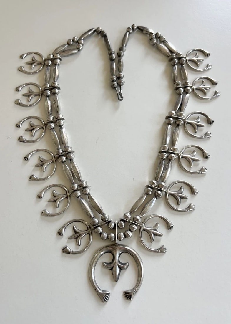 VINTAGE NAVAJO SANDCAST STERLING SILVER NAJA SQUASH BLOSSOM NECKLACE 28.5" -140G: Vintage Navajo Sandcast Sterling Silver NAJA Squash Blossom Necklace 28.5" -140g This Amazing necklace Has Naja's for Days. Necklace has Handmade 8mm Wide Round bench beads, Necklace is 28.5" Long and