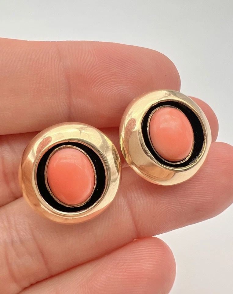 VTG NAVAJO 14K YELLOW GOLD ANGEL SKIN CORAL SHADOWBOX OMEGA BACK POST EARRINGS (1 of 2)