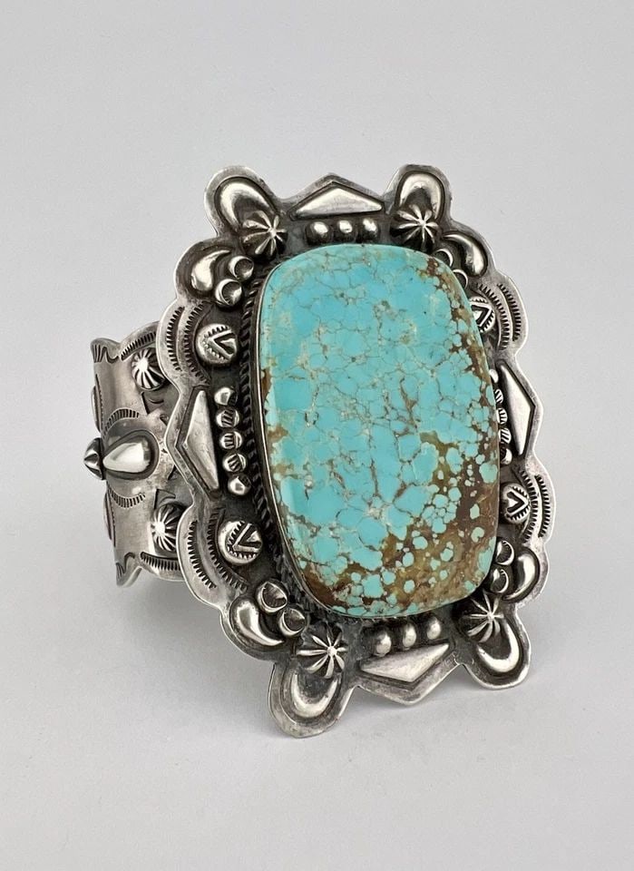 VTG DEAN SANDOVAL NAVAJO STERLING SILVER NATURAL #8 TURQUOISE CUFF BRACELET 144G: VTG DEAN SANDOVAL NAVAJO STERLING SILVER NATURAL #8 TURQUOISE CUFF BRACELET 144G MASSIVE Vtg Dean Sandoval Navajo Sterling Silver Natural #8 Turquoise Cuff Bracelet 144g Cuff is Just Under 6" tip to T