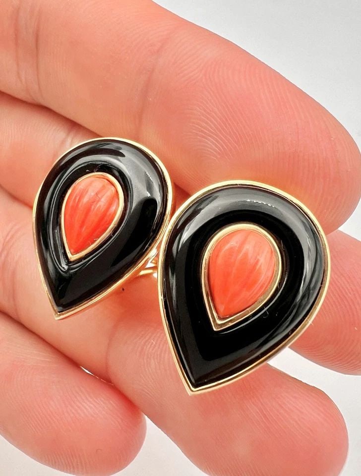 DESIGNER 14K YELLOW GOLD CARVED MEDITERRANEAN CORAL OMEGA BACK EARRINGS (1 of 2)
