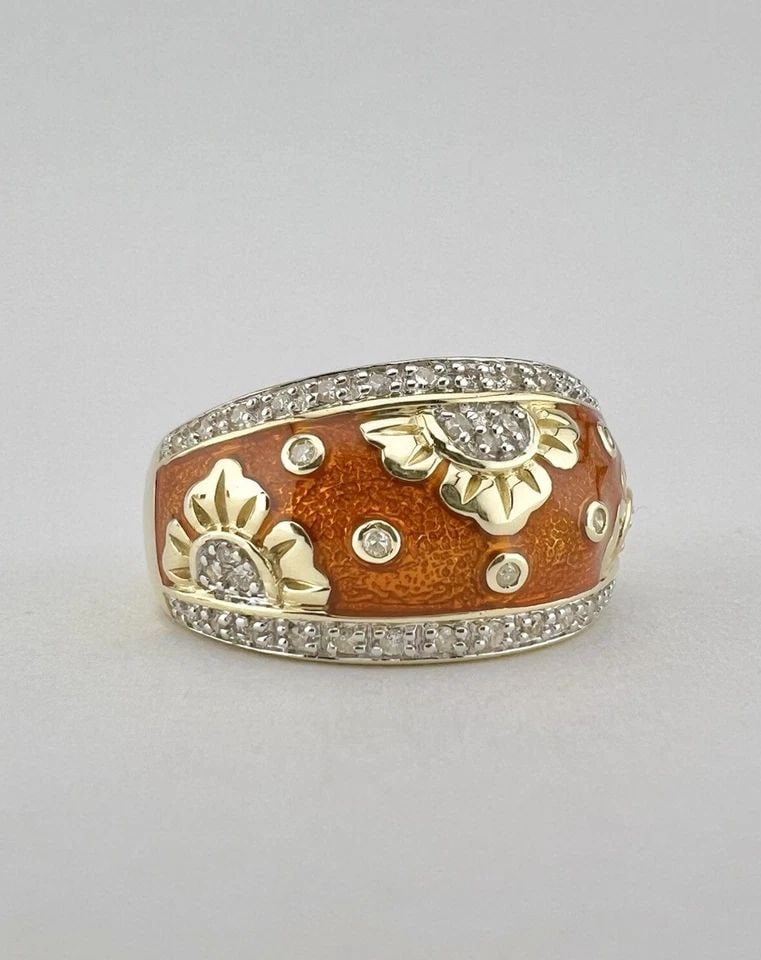DESIGNER 14K YELLOW GOLD NATURAL DIAMOND & ORANGE ENAMEL FLOWER DOME RING: DESIGNER 14K YELLOW GOLD NATURAL DIAMOND & ORANGE ENAMEL FLOWER DOME RING Designer 14k Yellow Gold Natural Diamond & Orange Enamel Flower Dome Ring Ring Size: 7 - Can Be Resized Metal: 14k Yellow Gold
