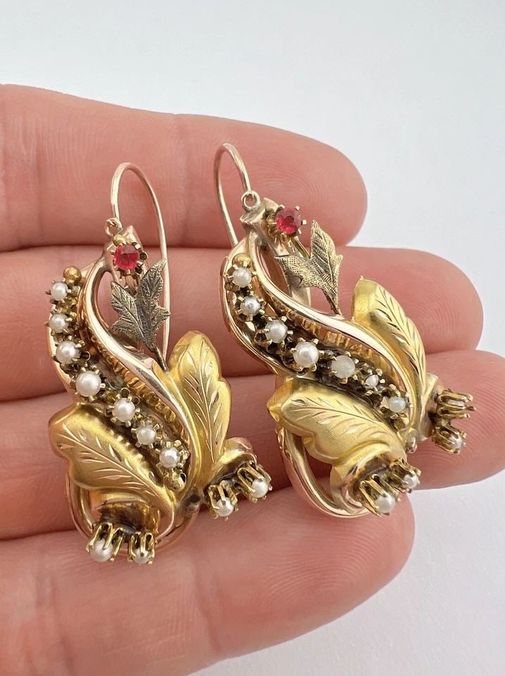 VICTORIAN GEORGIAN TRI GOLD RUBY GLASS SEED PEARL FLORAL ENGRAVED HOOK EARRINGS: VICTORIAN GEORGIAN TRI GOLD RUBY GLASS SEED PEARL FLORAL ENGRAVED HOOK EARRINGS Victorian Georgian Tri Gold Ruby Glass Seed Pearl Floral Engraved Hook Earrings Size: 1 5/8" Tall By Slightly Over 3/4" 