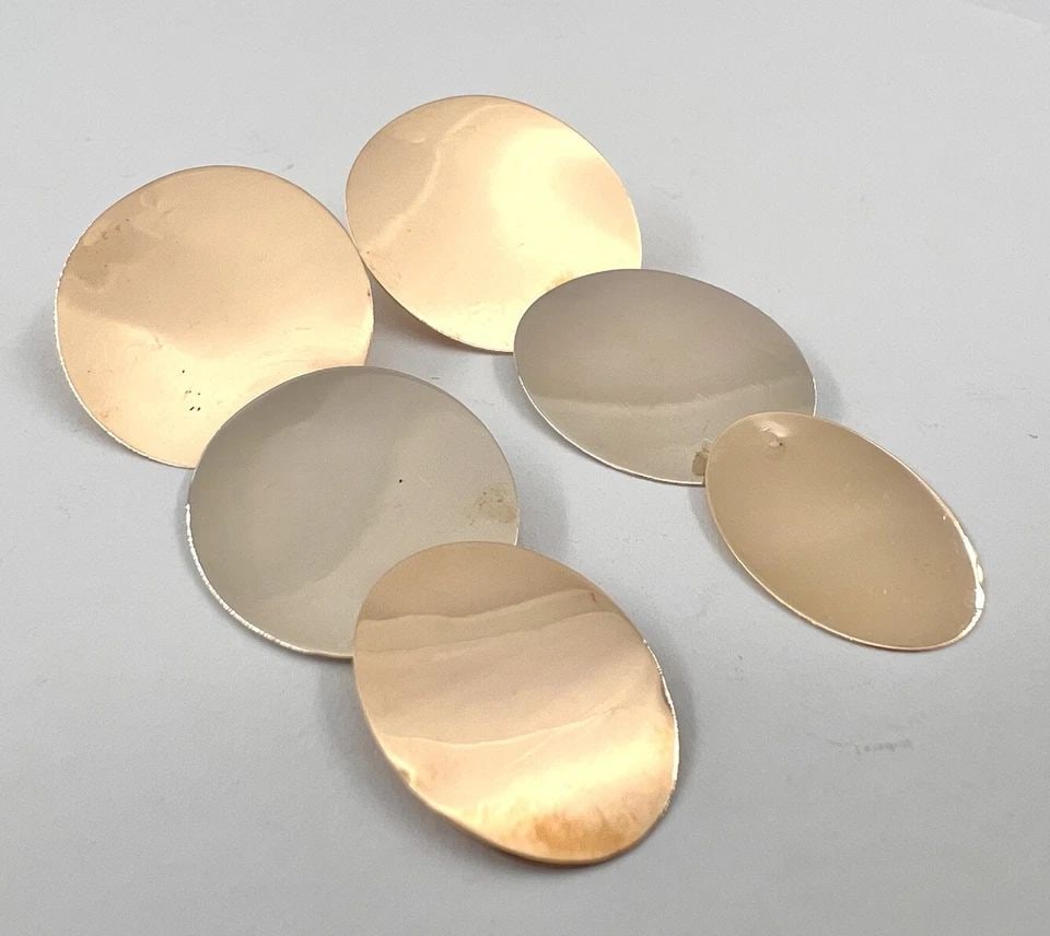 14K YELLOW GOLD MID CENTURY MODERNIST CONTEMPORARY GRADUATED OVAL POST EARRINGS (1 of 2)