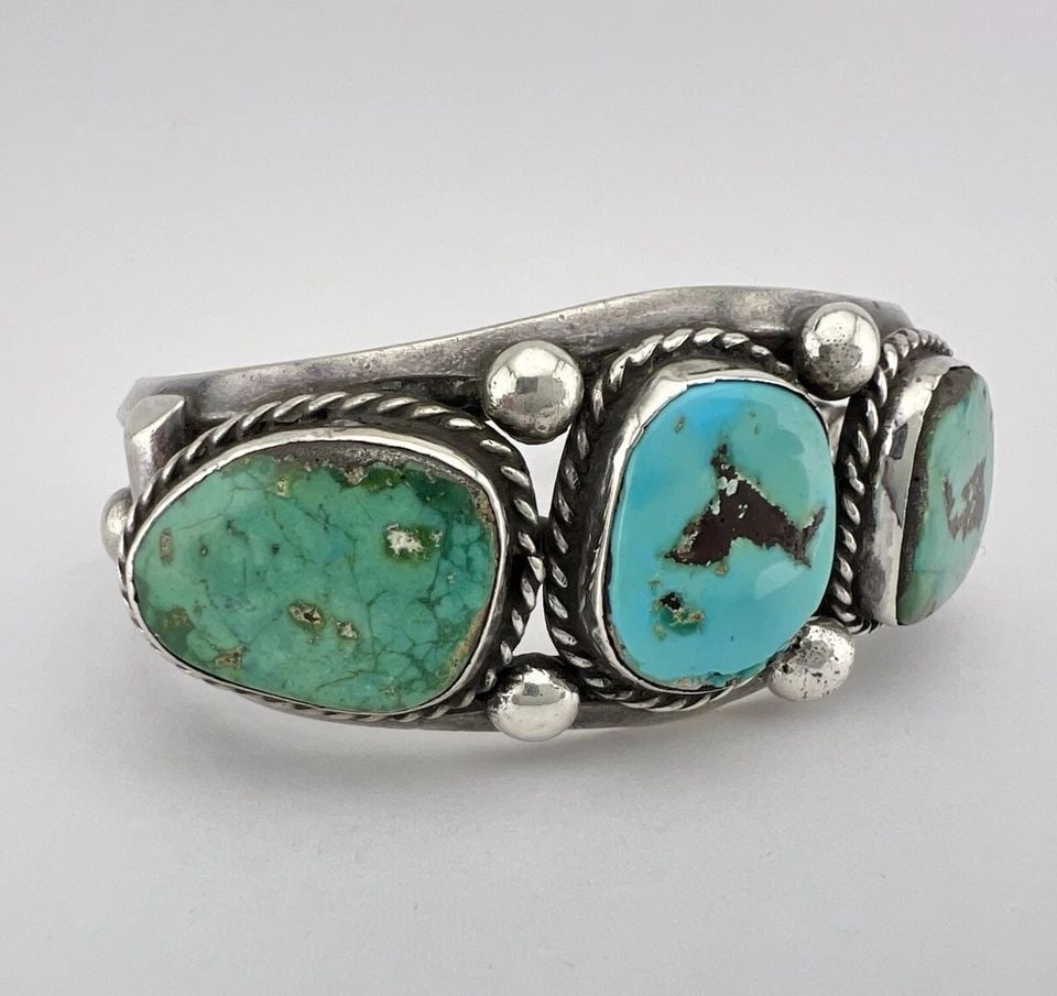 OLD AMBROSE LINCOLN NAVAJO STERLING SILVER NATURAL TURQUOISE CUFF BRACELET (1 of 2)
