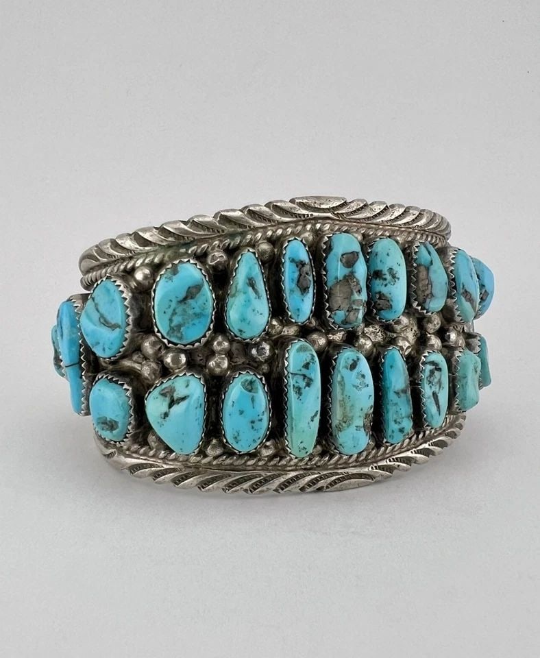 VTG NAVAJO STERLING SILVER SLEEPING BEAUTY TURQUOISE STAMPED CUFF BRACELET 94G: VTG NAVAJO STERLING SILVER SLEEPING BEAUTY TURQUOISE STAMPED CUFF BRACELET 94G HUGE Vtg Navajo Sterling Silver Sleeping Beauty Turquoise Stamped Cuff Bracelet 94g Cuff is 5 5/8" tip to Tip and has a J