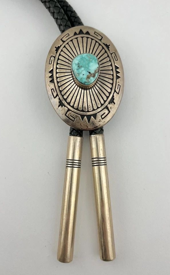 ROBERT JONHSON NAVAJO STERLING HIGH GRADE CARICO LAKE TURQUOISE BOLO TIE 130G (1 of 2)