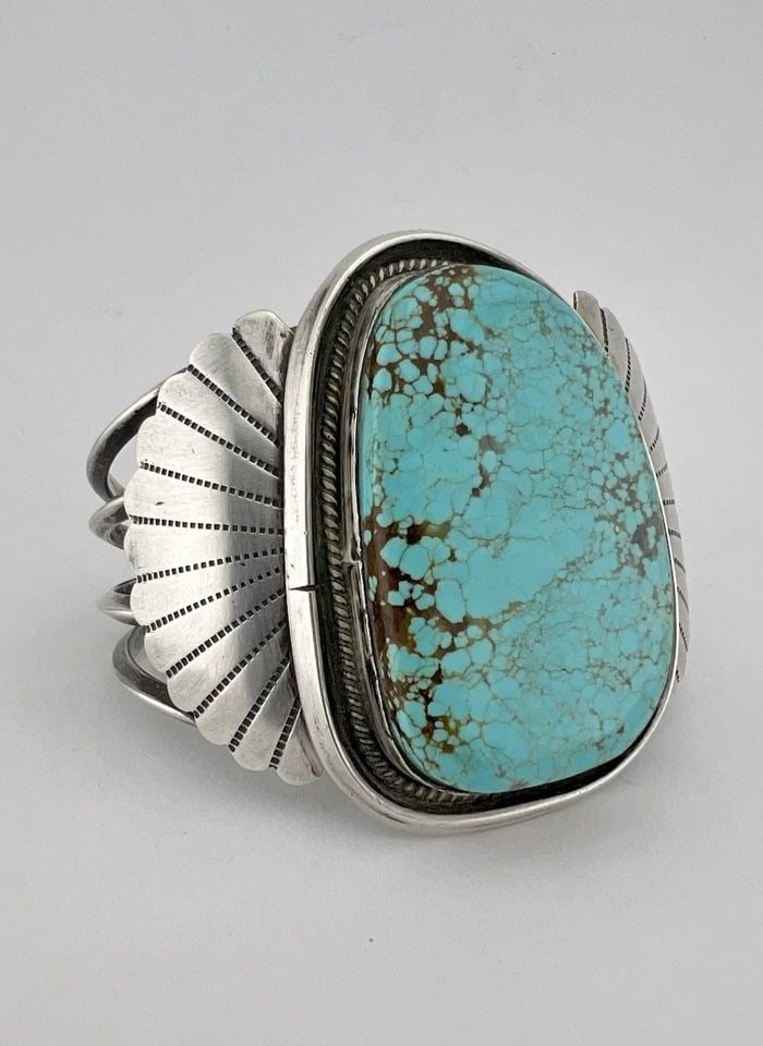 VTG NAVAJO STERLING SILVER NATURAL SPIDERWEB #8 TURQUOISE CUFF BRACELET 77.7G: VTG NAVAJO STERLING SILVER NATURAL SPIDERWEB #8 TURQUOISE CUFF BRACELET 77.7G HUGE Vtg Navajo Sterling Silver Natural Spiderweb #8 Turquoise Cuff Bracelet 77.7g Cuff is Slightly Over 5 1/2" tip to Tip