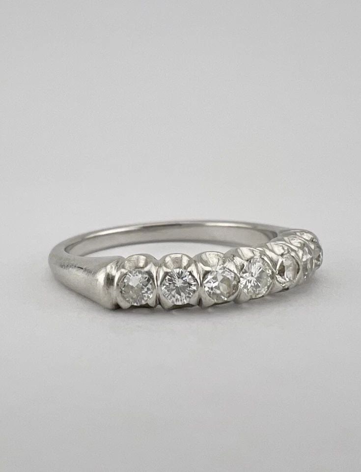 ANTIQUE ART DECO .900 PLATINUM 7 STONE DIAMOND WEDDING BAND RING: ANTIQUE ART DECO .900 PLATINUM 7 STONE DIAMOND WEDDING BAND RING Antique Art Deco .900 Platinum 7 Stone Diamond Wedding Band Ring Size: 5.5 - Can Be Resized Metal: .900 Platinum - Test Positive - Hall